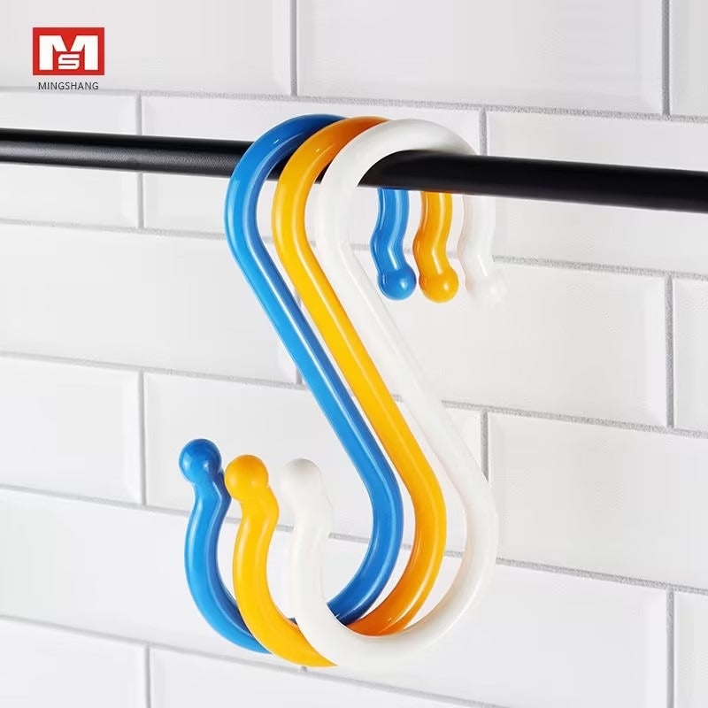 The Ultra-practical Oversized S-hook Is Suitable For A Variety Of Scenarios. They Are Powerful Load-bearing Storage Tools And Essential Items For Homes, Kitchens, And Bathrooms.