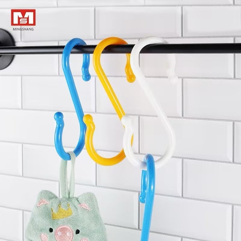 The Ultra-practical Oversized S-hook Is Suitable For A Variety Of Scenarios. They Are Powerful Load-bearing Storage Tools And Essential Items For Homes, Kitchens, And Bathrooms.
